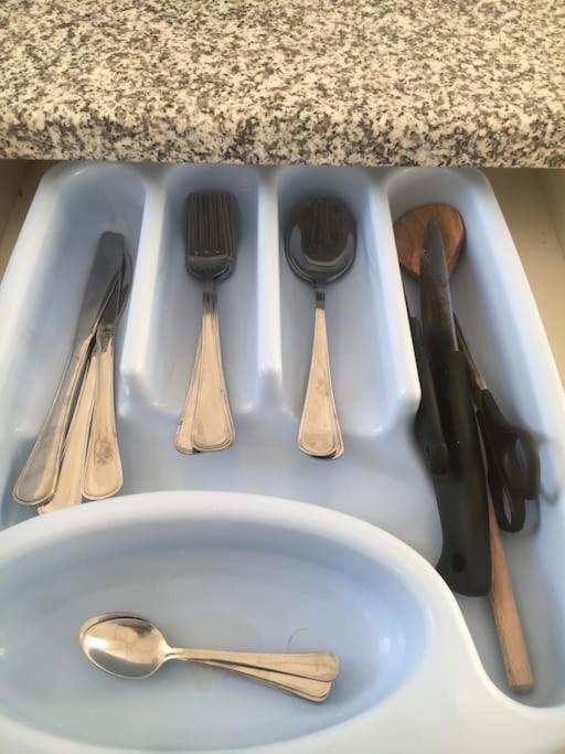 Appartement Simple Et Propre 스팍스 외부 사진