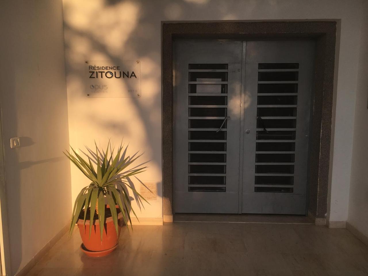 Appartement Simple Et Propre 스팍스 외부 사진